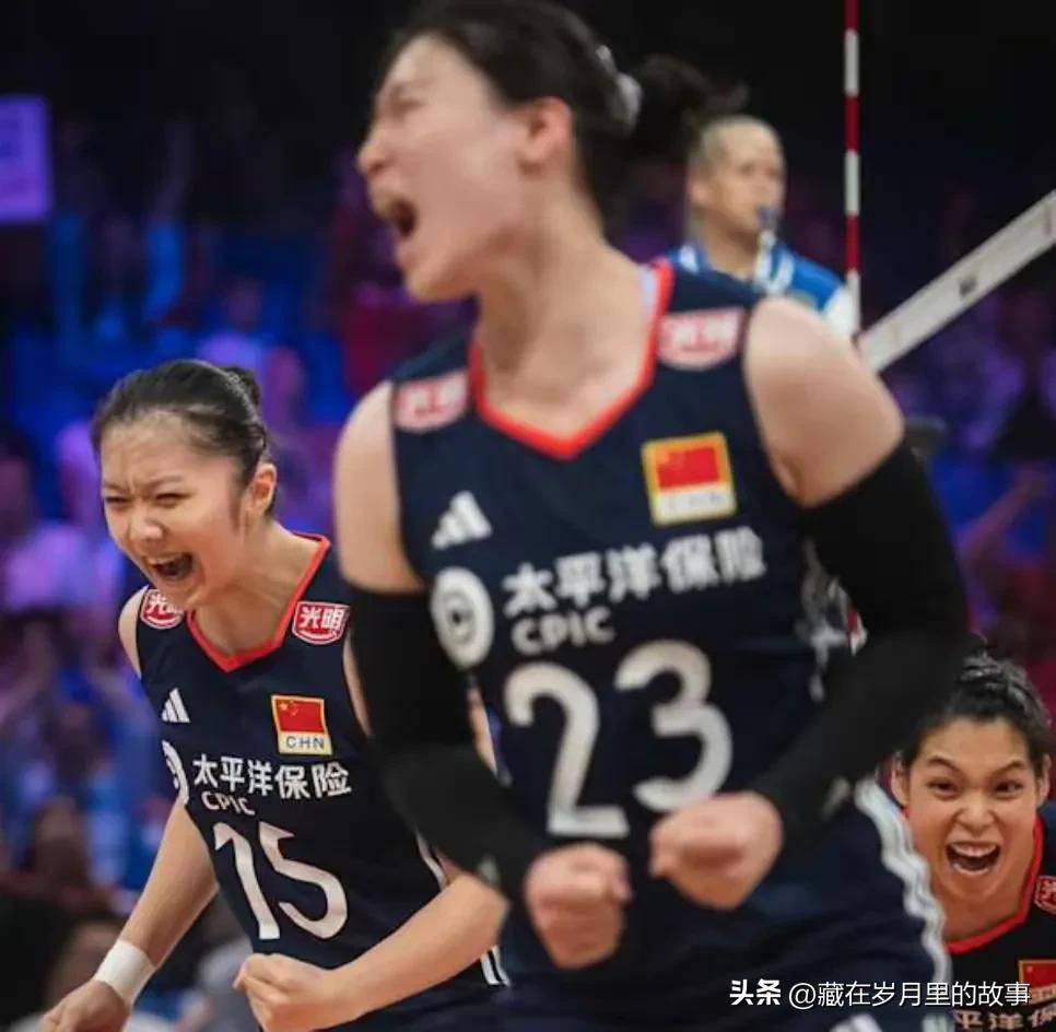中国女排刷新世界纪录，恒大教练激动落泪！(中国女排刷新世界纪录,恒大教练激动落泪的视频)